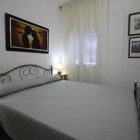 Apartment Grifeu 6 - Situado Muy Cerca De La Playa De Cap Ras, 6 Personas - Es-228-195 Llanca